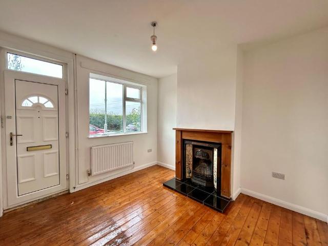 2 bedroom house to rent