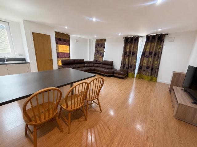 2 bedroom house to rent