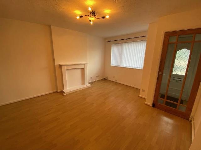 2 bedroom house to rent
