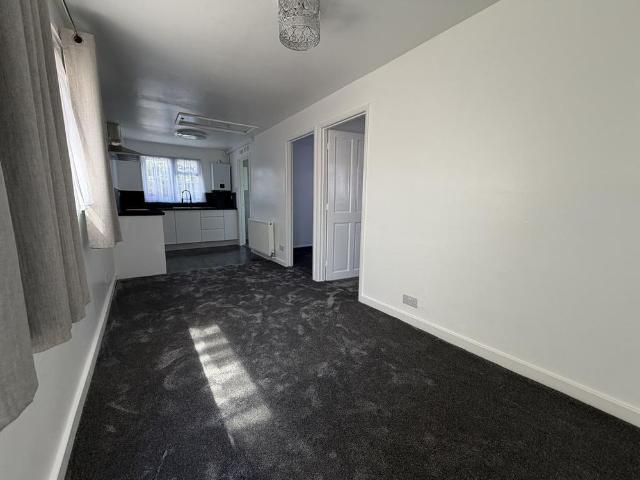 2 bedroom house to rent