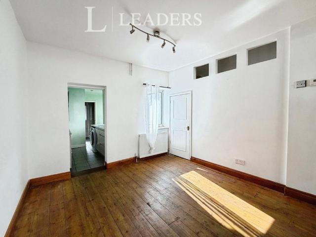 2 bedroom house to rent