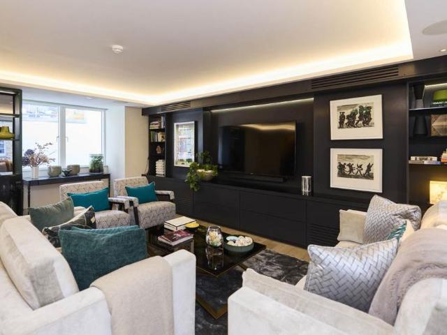 2 bedroom house to rent
