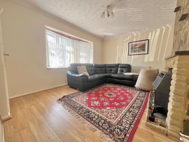 2 bedroom house to rent