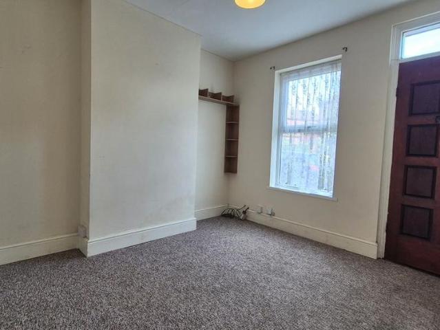 2 bedroom house to rent