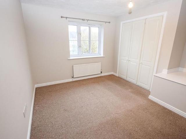2 bedroom house to rent