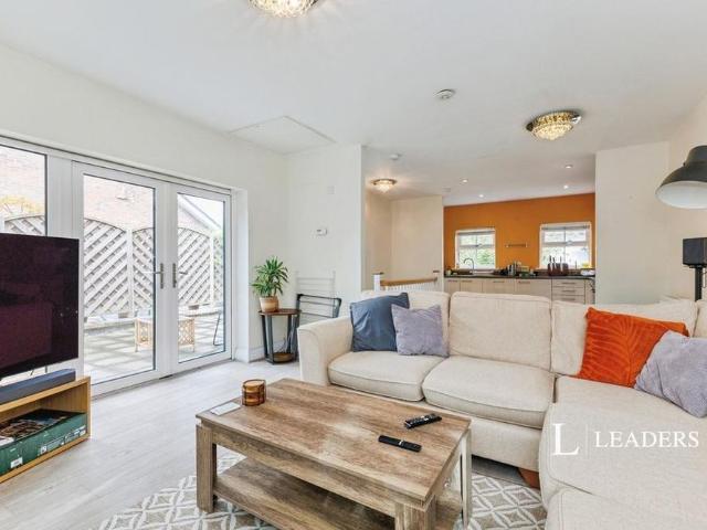 2 bedroom house to rent