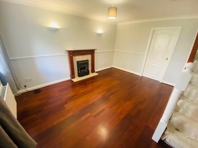2 bedroom house to rent