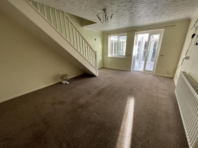 2 bedroom house to rent
