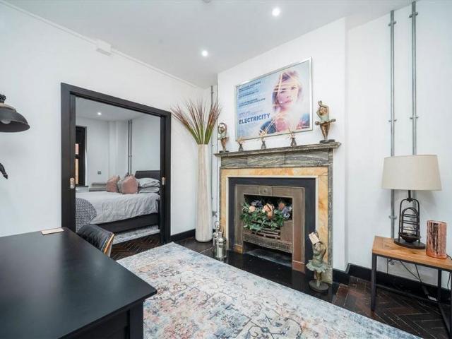 2 bedroom house to rent