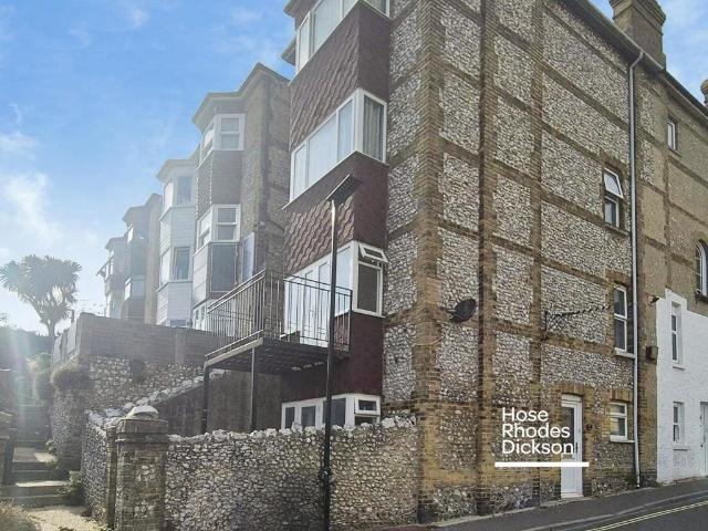 2 bedroom house to rent