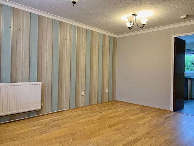 2 bedroom house to rent