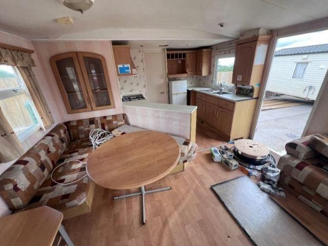 2 bedroom house to rent