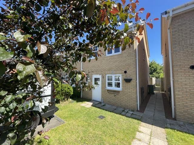 2 bedroom house to rent