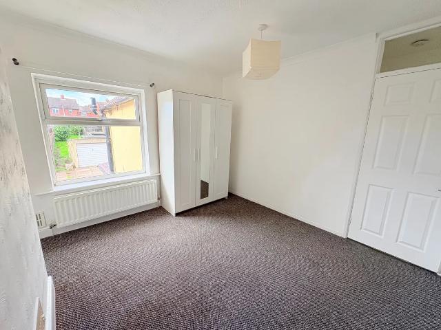 2 bedroom house to rent