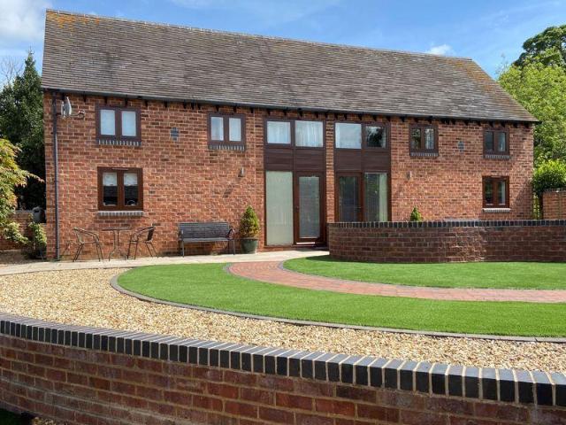 2 bedroom house to rent