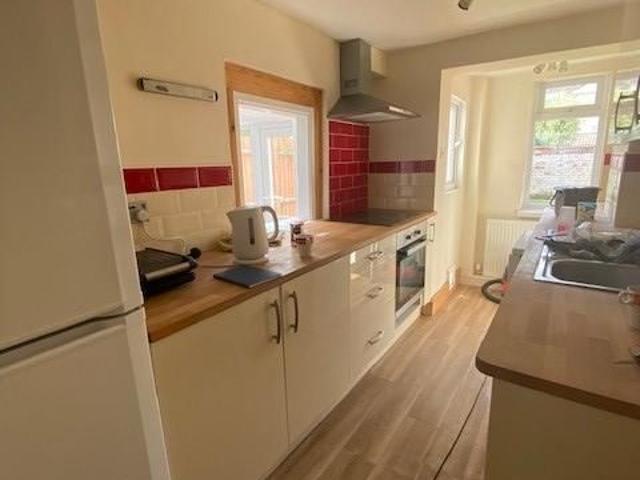 2 bedroom house to rent