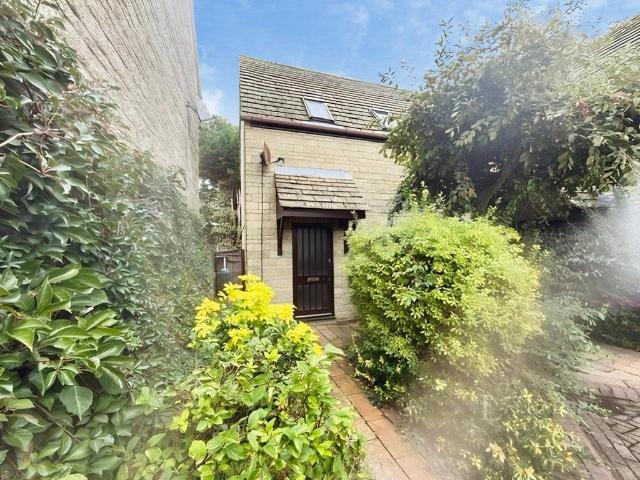 2 bedroom house to rent