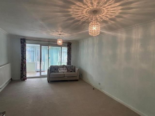2 bedroom house to rent