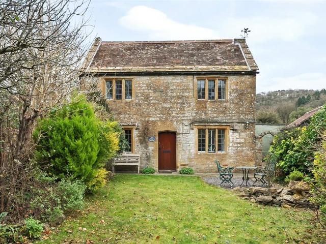 2 bedroom house to rent