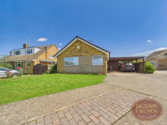 2 bedroom detached bungalow to rent