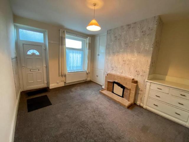2 bedroom house to rent