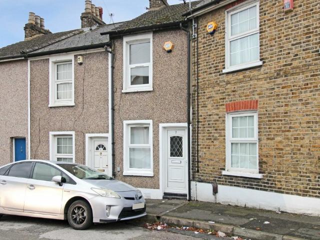 2 bedroom house to rent