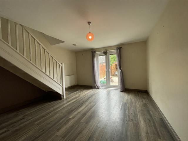2 bedroom house to rent