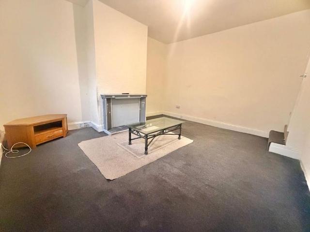 2 bedroom house to rent