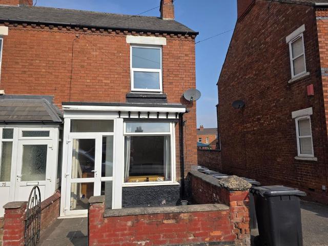 2 bedroom house to rent