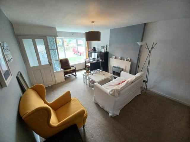 2 bedroom house to rent