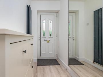 2 bedroom house to rent