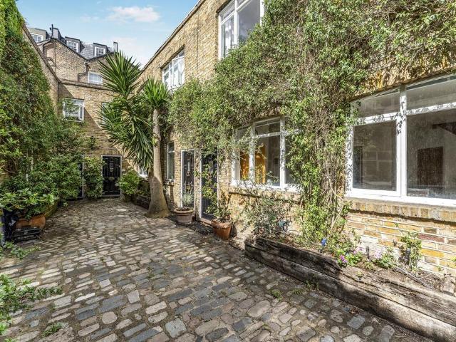 2 bedroom house to rent