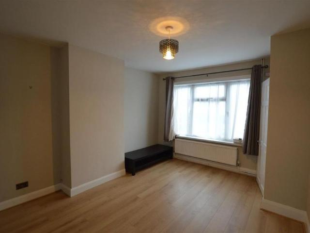 2 bedroom house to rent