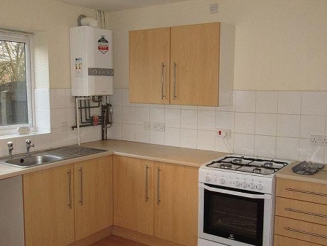 2 bedroom house to rent
