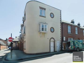2 bedroom house to rent