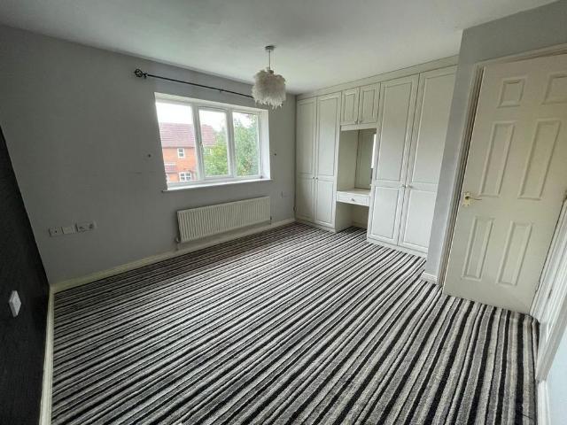 2 bedroom house to rent