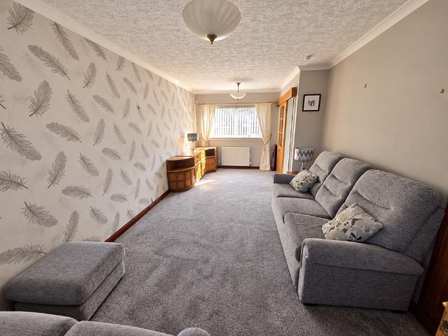 2 bedroom house to rent