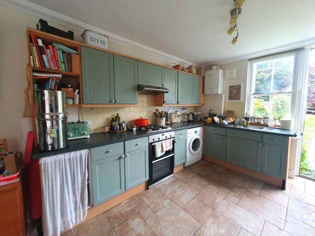 2 bedroom house to rent