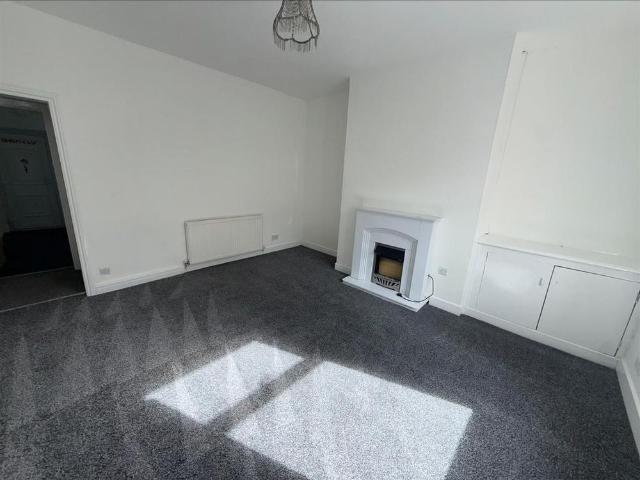2 bedroom house to rent