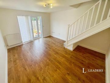 2 bedroom house to rent