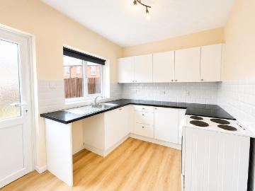 2 bedroom house to rent