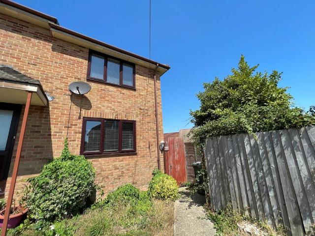 2 bedroom house to rent