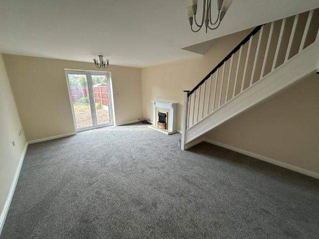 2 bedroom house to rent