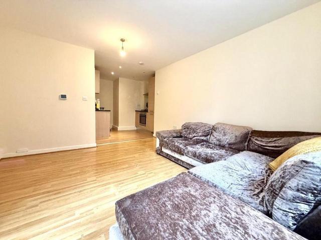 2 bedroom house to rent