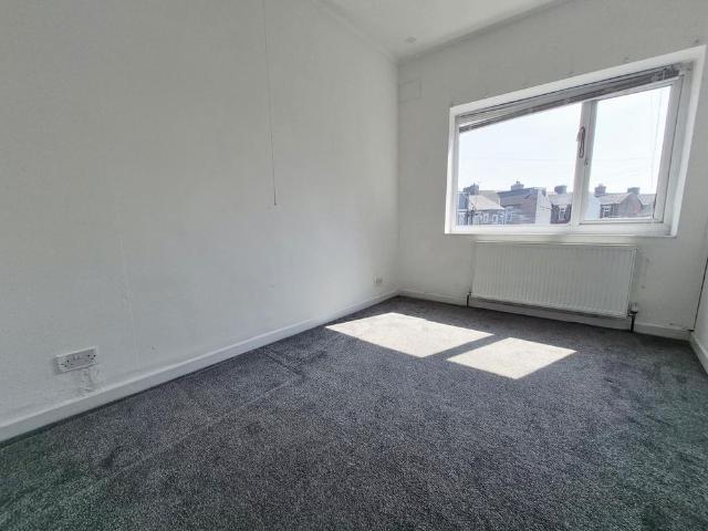 2 bedroom house to rent