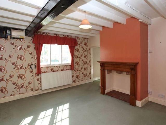 2 bedroom house to rent