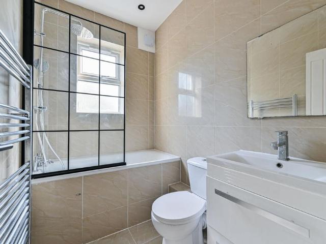 2 bedroom house to rent