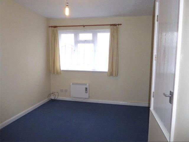 2 bedroom house to rent
