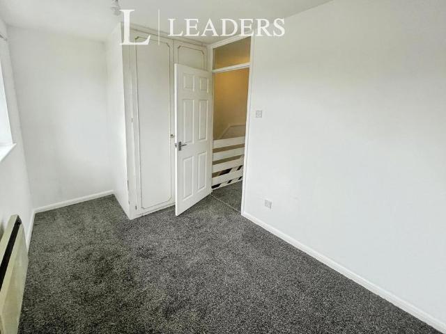 2 bedroom house to rent