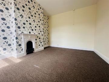 2 bedroom house to rent